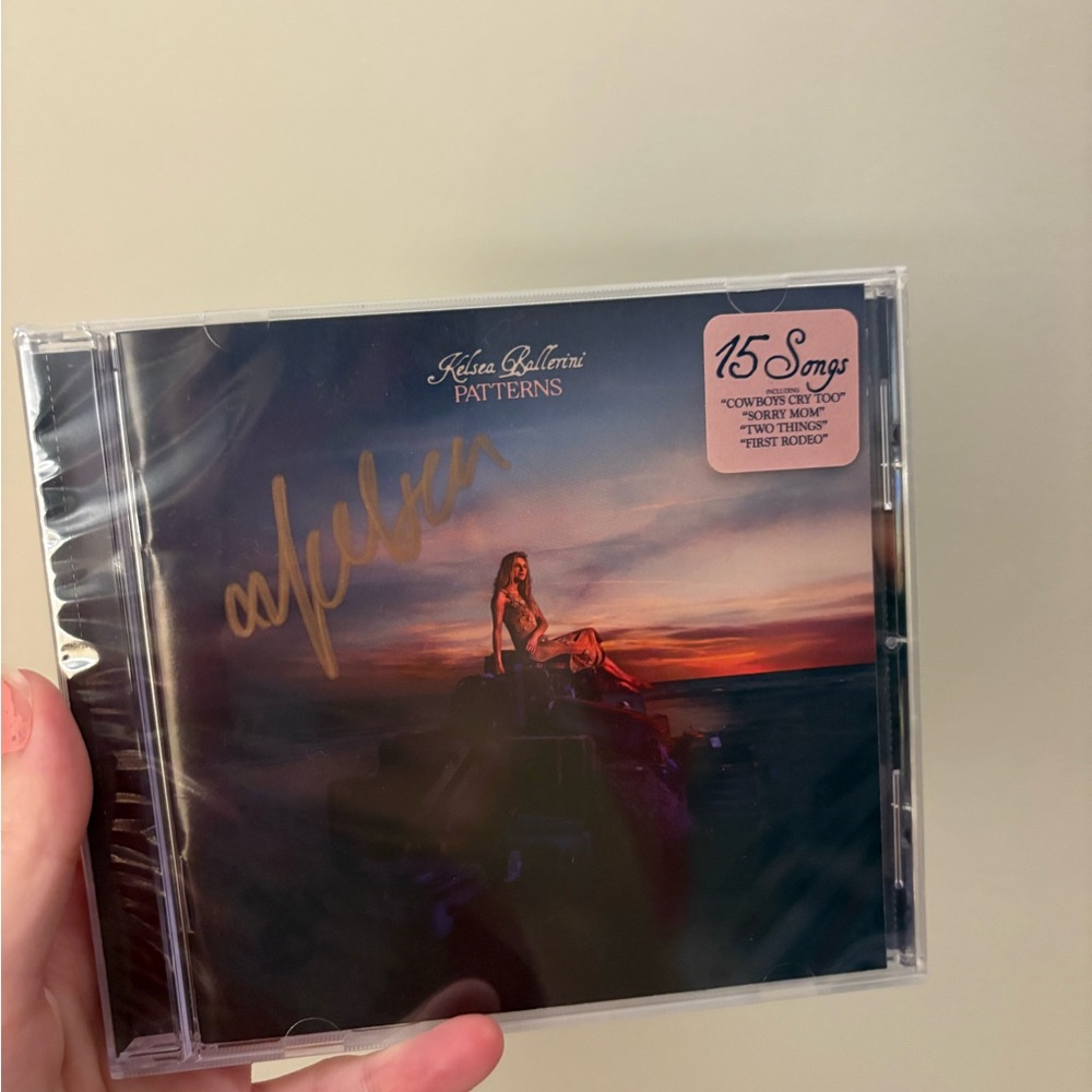 Kelsea Ballerini signed/ sealed CD